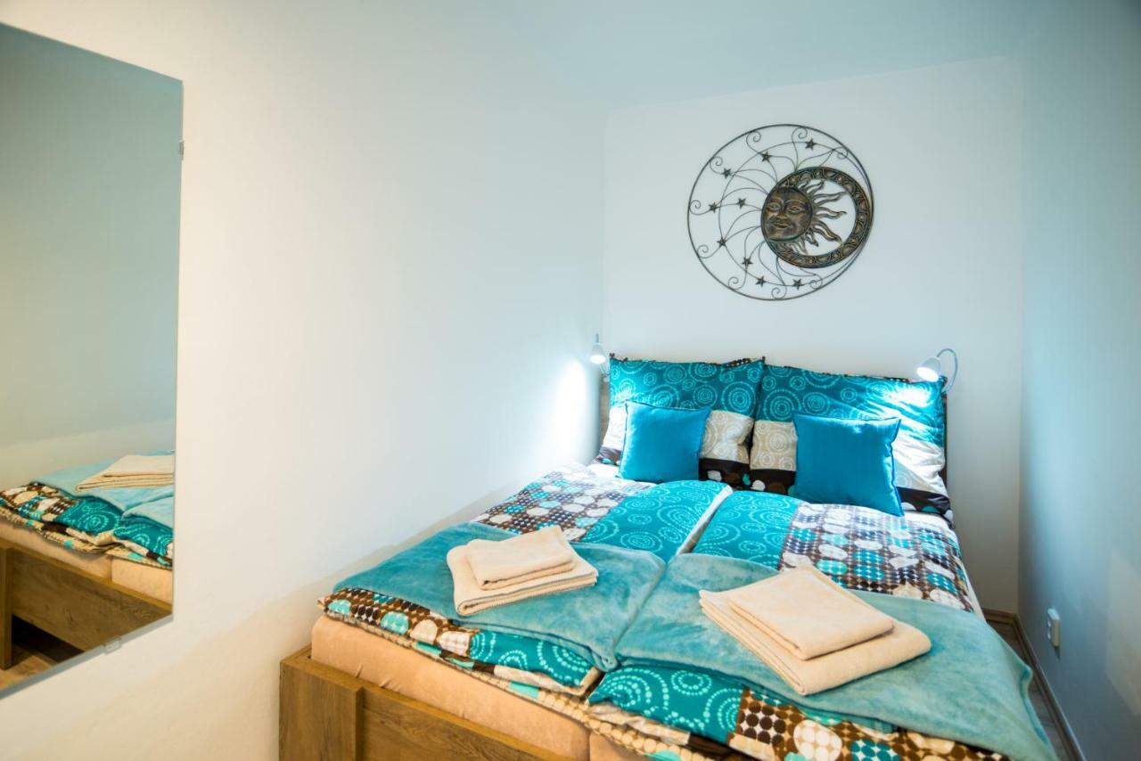 Apartament To At Close To Castle With Terrace And Garden